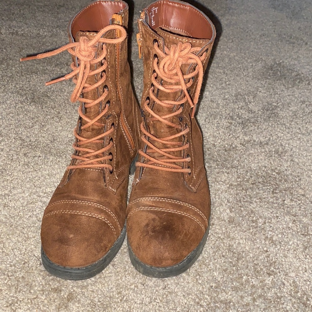 Suede brown combat boots size 6